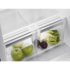 Холодильник с морозильной камерой Electrolux ENC2813AOW