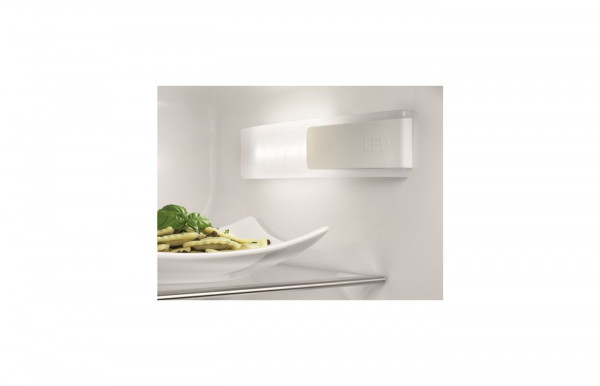 Холодильник с морозильной камерой Electrolux ENN3153AOW