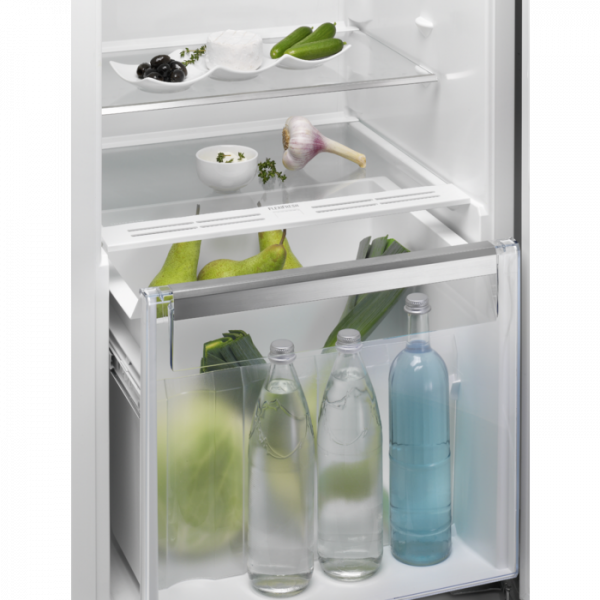 Холодильник Electrolux ERX3214AOX