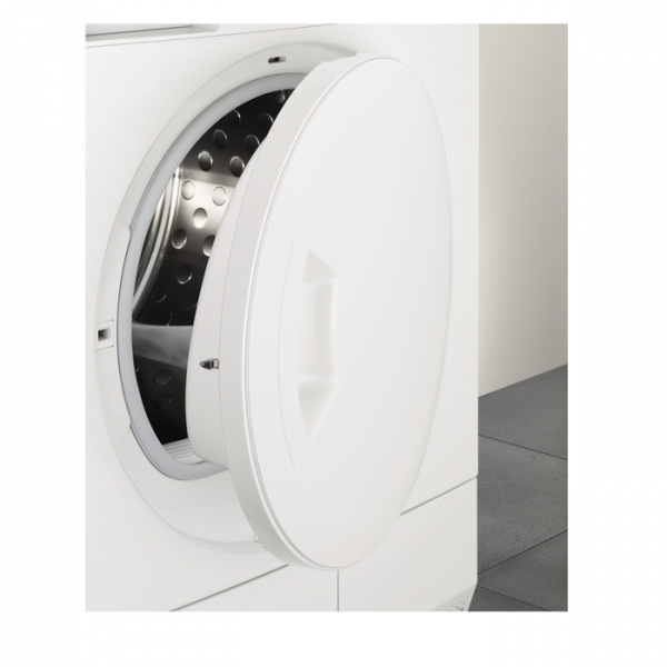 Сушильная машина Electrolux EDC2086PDW