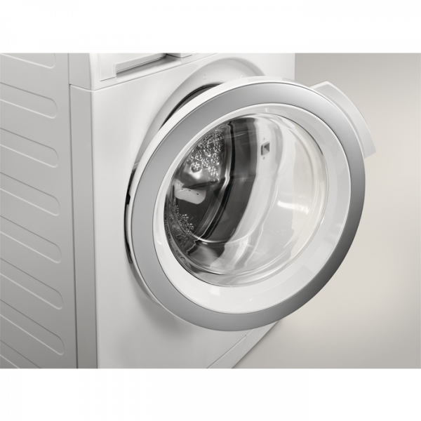 Стиральная машина с сушкой Electrolux EWW51696SWD