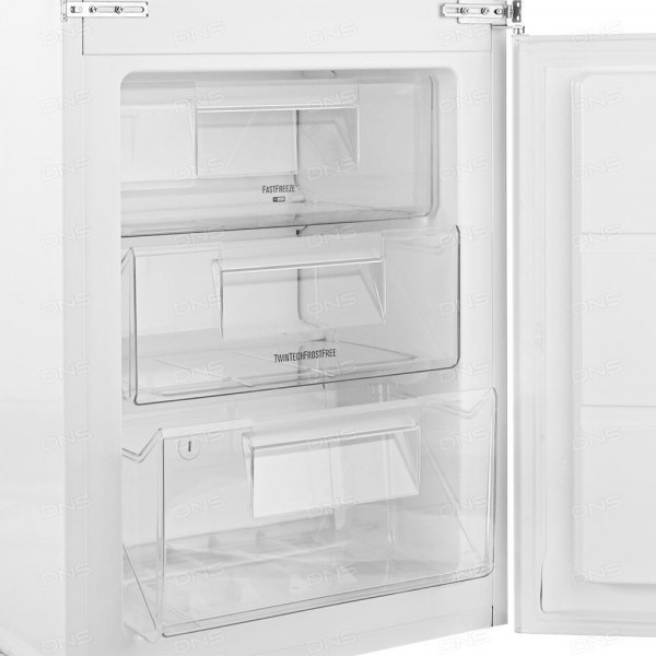 Холодильник с морозильной камерой Electrolux ENN92841AW