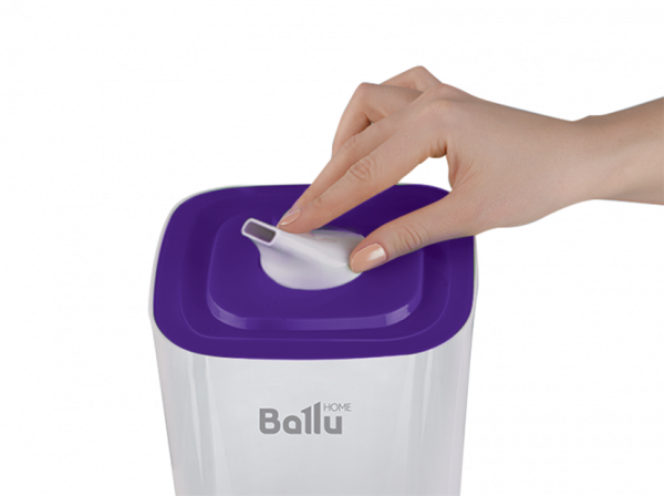 Ультразвуковой увлажнитель воздуха Ballu UHB-205 белый/фиолетовый