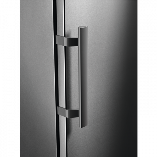 Холодильник Electrolux ERF3307AOX