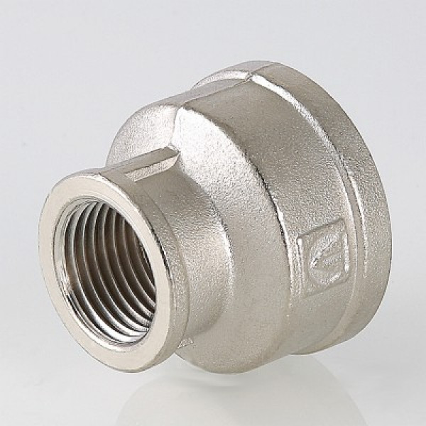 Валтек фитинг резьбовой–муфта переходная VTr.240.N, 1 1/2х1, Valtec